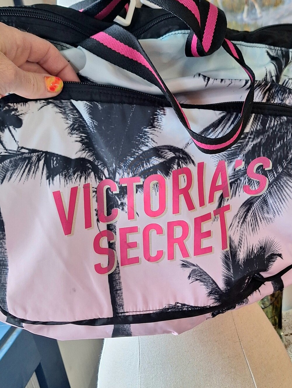 Victoria's Secret Dreamer Packable Tropical Palm Tree Backpack & Travel Bag - Picture 2 of 14